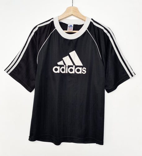 90s Adidas T-shirt (M)