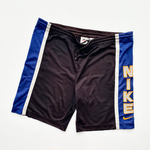90s Nike Shorts (L)
