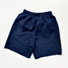 Load image into Gallery viewer, 00s Umbro Shorts (M)