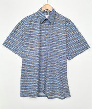 Load image into Gallery viewer, Crazy Print Shirt (M)