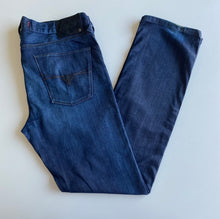 Load image into Gallery viewer, Guess Jeans W34 L32