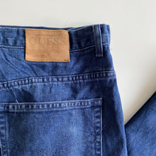 Load image into Gallery viewer, Guess Jeans W38 L32