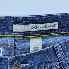 Load image into Gallery viewer, DKNY Jeans W34 L30