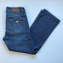 Load image into Gallery viewer, Guess Jeans W30 L30
