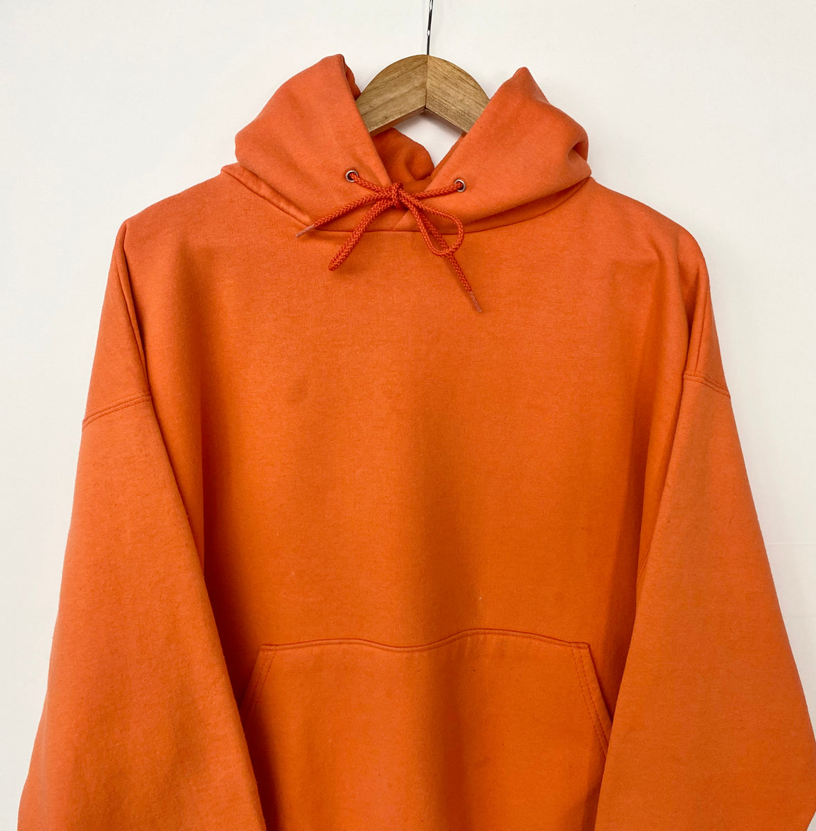 Champion blank hoodie (XL) Red Cactus Vintage