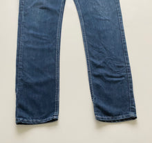 Load image into Gallery viewer, Guess Jeans W30 L32