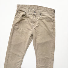 Load image into Gallery viewer, Levi’s 513 Cords W32 L32