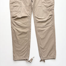 Load image into Gallery viewer, Carhartt Cargos W31 L32