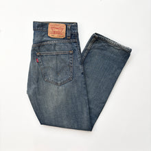 Load image into Gallery viewer, Levi’s 559 Jeans W32 L30