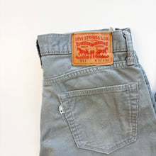 Load image into Gallery viewer, Levi’s 511 Cords W32 L32