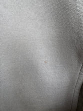 Load image into Gallery viewer, Lacoste Sweatshirt (M)