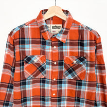 Load image into Gallery viewer, Flannel shirt (S)