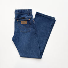 Load image into Gallery viewer, Wrangler Jeans W28 L29