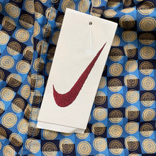 Load image into Gallery viewer, Deadstock 90s Nike Shorts (XS)