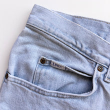 Load image into Gallery viewer, 90s Lee Jeans W30 L32