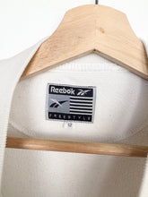 Load image into Gallery viewer, Women’s 00s Reebok Sweatshirt (M)
