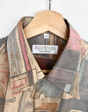 Load image into Gallery viewer, 90s Crazy Print Shirt (L)