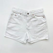 Load image into Gallery viewer, Women’s 90s Lee Denim Shorts W28