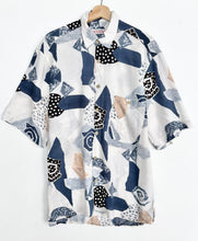 Load image into Gallery viewer, 90s Abstract Crazy Print Shirt (M)