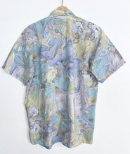 Load image into Gallery viewer, 90s Abstract Crazy Print Shirt (M)