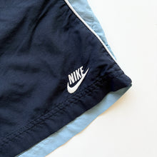 Load image into Gallery viewer, 00s Nike Shorts (L)