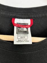 Load image into Gallery viewer, The North Face T-shirt (XS)
