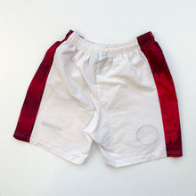 Load image into Gallery viewer, 96/98 Manchester United Umbro Shorts (S)