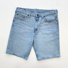 Load image into Gallery viewer, Wrangler Denim Shorts W34
