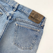 Load image into Gallery viewer, 90s Wrangler Denim Shorts W30