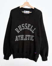 Load image into Gallery viewer, Russell Athletic Sweatshirt (M)