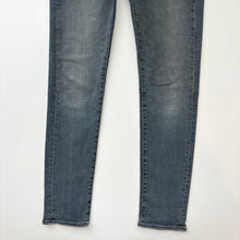 Load image into Gallery viewer, Levi’s 510 W27 L30