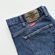 Load image into Gallery viewer, Wrangler Jeans W38 L29