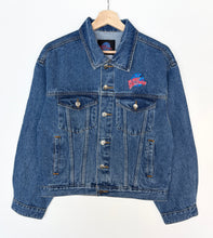 Load image into Gallery viewer, 90s Planet Hollywood Denim Jacket (S)