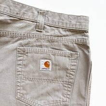 Load image into Gallery viewer, Carhartt Carpenter Shorts W44