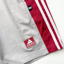 Load image into Gallery viewer, 90s Adidas Shorts (M)