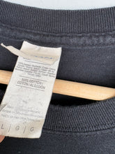 Load image into Gallery viewer, American College T-shirt (L)