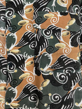 Load image into Gallery viewer, 90s Crazy Print Shirt (XL)