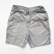 Load image into Gallery viewer, Distressed Carhartt Shorts W32