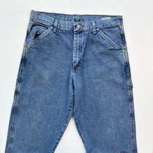 Load image into Gallery viewer, Wrangler Carpenter Jeans W32 L34