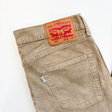 Load image into Gallery viewer, Levi’s 514 Cords W32 L34
