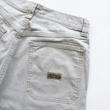 Load image into Gallery viewer, Wrangler Denim Shorts W28