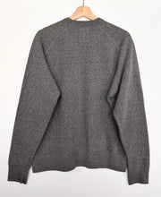 Load image into Gallery viewer, Champion Sweatshirt (M)