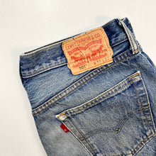 Load image into Gallery viewer, Levi’s 501 W34 L32