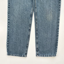 Load image into Gallery viewer, Lee Jeans W38 L32