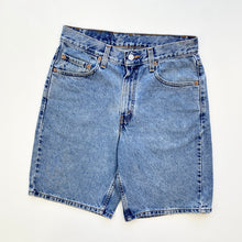 Load image into Gallery viewer, 90s Levi’s Denim Shorts W30