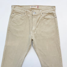 Load image into Gallery viewer, 90s Levi’s 505 W36 L30