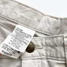 Load image into Gallery viewer, Carhartt Carpenter Shorts W44