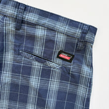 Load image into Gallery viewer, Dickies Shorts W34