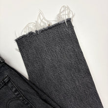 Load image into Gallery viewer, Levi’s 501s Jeans W28 L28