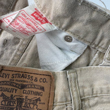 Load image into Gallery viewer, 90s Levi’s Jeans W30 L30